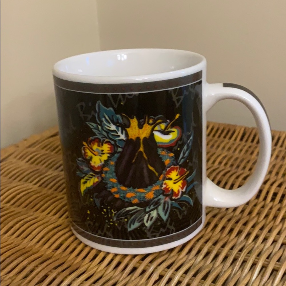 Hilo Hattie Big Island Volcano Mug